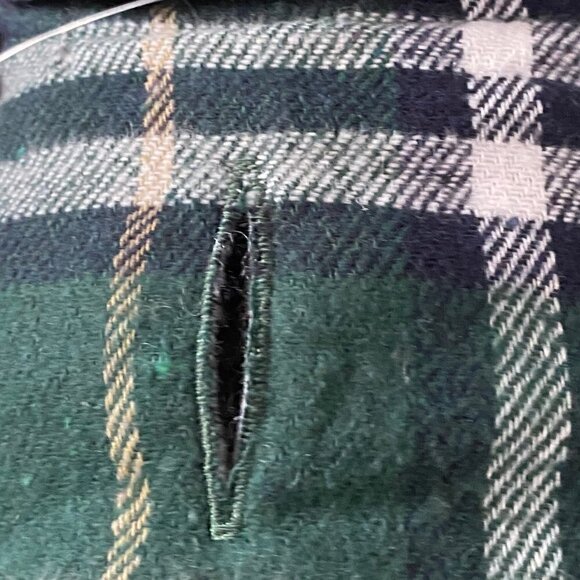 Pet Reversible Dark Green Plaid & Black Quilted Winter Coat - Picture 6 of 11